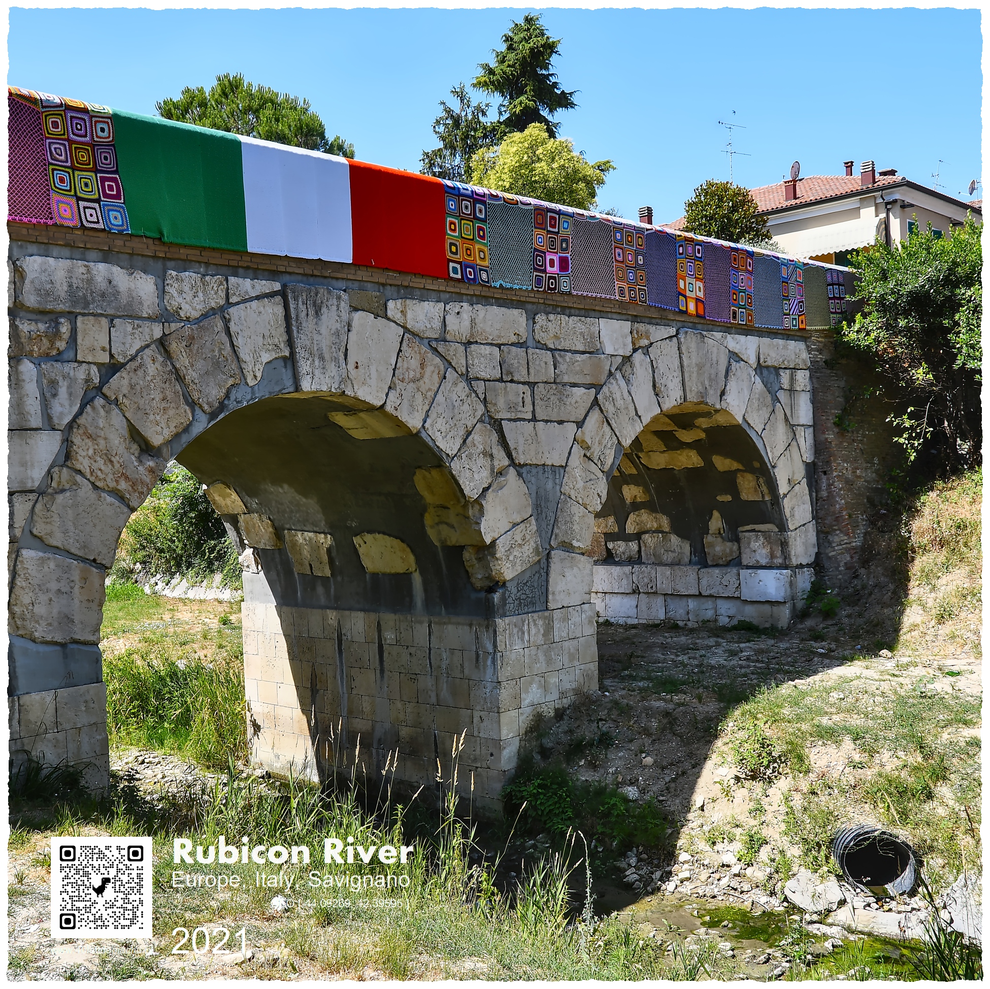 Włochy most na rzece Rubicon