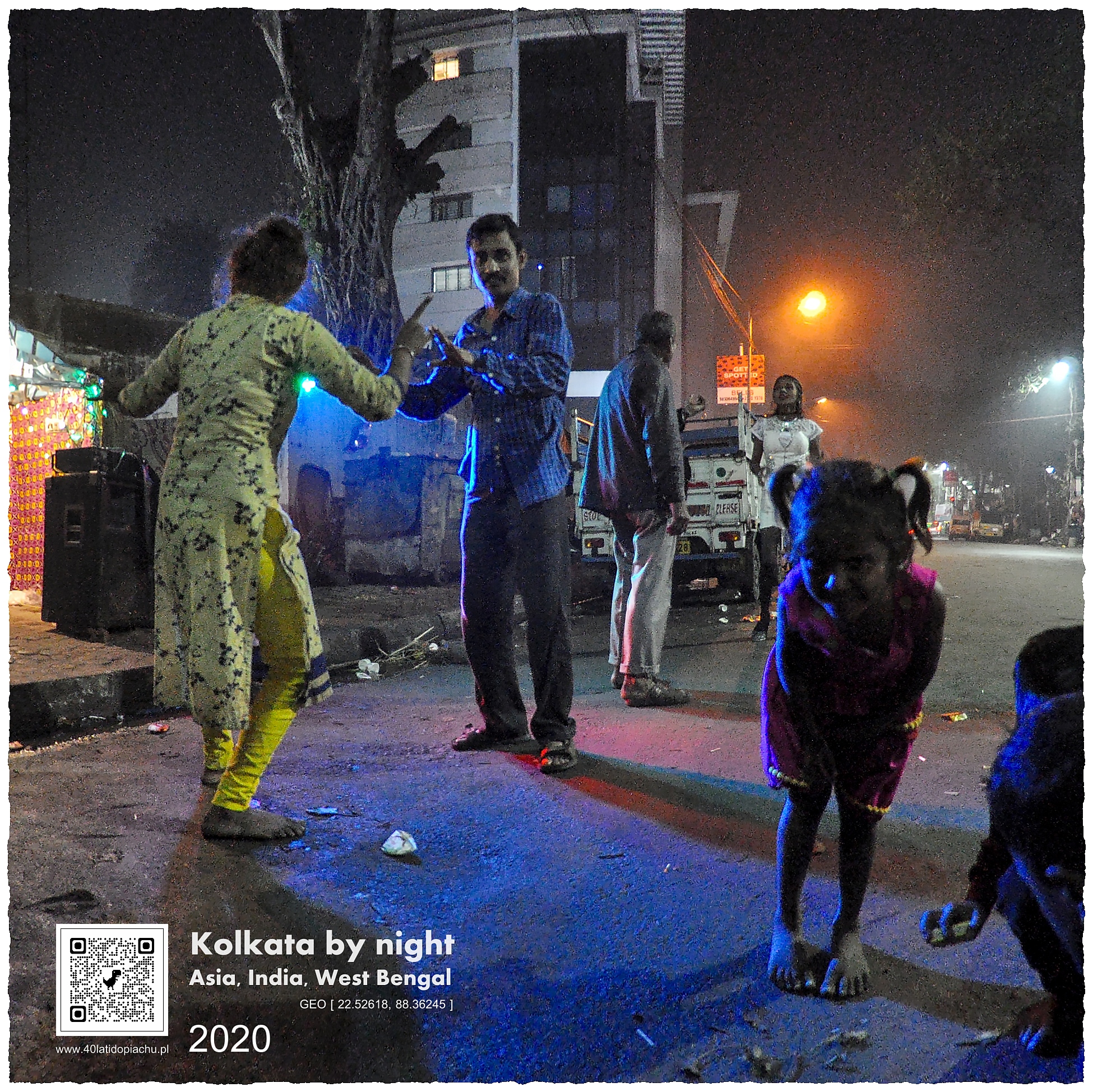 Indie Kalkuta dzieci na ulicach miasta