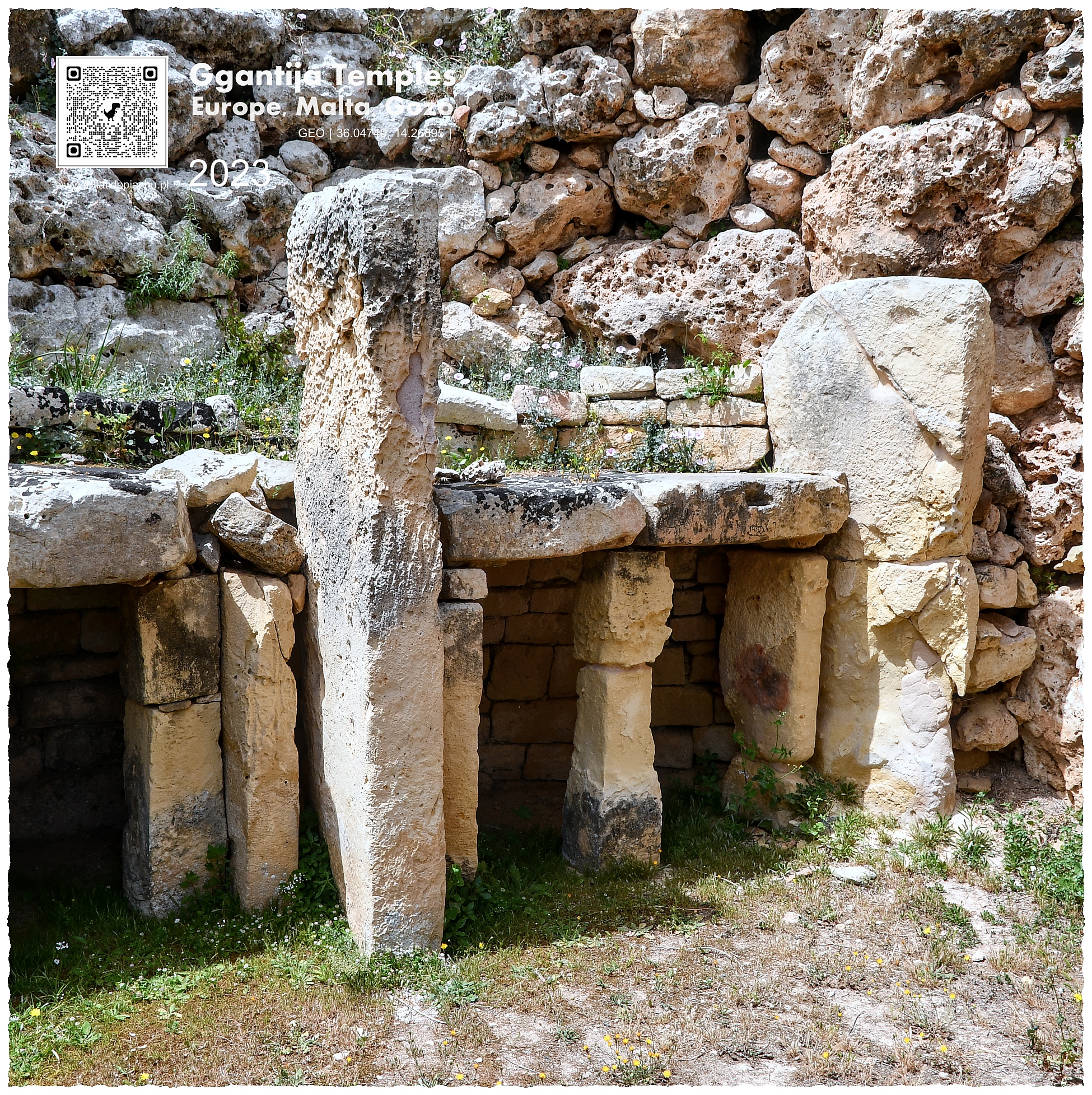 Malta Gozo wnętrze megalitycznej świątyni Ggantija